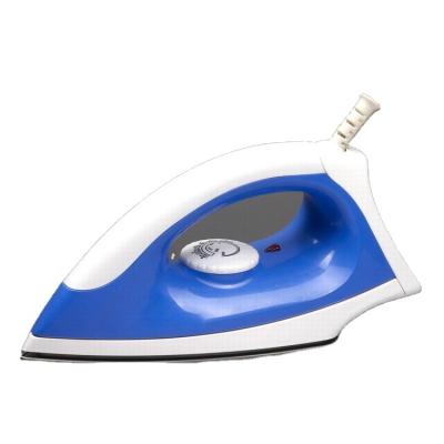 China Household Thermostat Control Electric Clean Dry Garment Handheld Steam Iron for sale