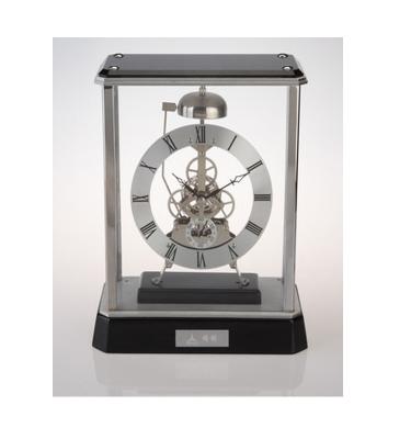 China Antique Wooden Metal Mantle Table Clock With Hourly Chime For Business Memorabilia for sale