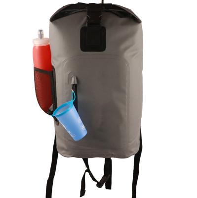 China Custom Lightweight Cylinder Office PVC Holiday Bag Backpack Warm Waterproof Closure And Water Bladder for sale