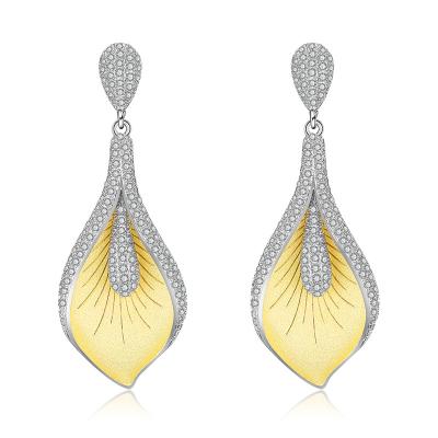 China TRENDY new design earrings accessories sand blow two Tone Gold Micro Zirconia Earrings for sale