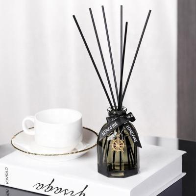 China 130 ml Glas Aromatherapie Flasche, Hexagonal Reed Diffuser Leere Flaschen für Zuhause / Hotel zu verkaufen