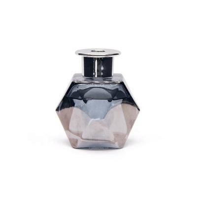 China 200ml Polygon Frosted Reed Diffuser Bottle Customized With Lids for sale