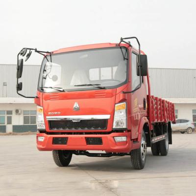 China Sinotruk HOWO 4x2 Light Cargo Truck Box Van Truck ZZ1167M4617 for sale