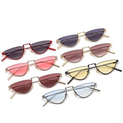 China New Come Sunglass 2022 Vintage Metal Women Sun Glass Rhinestones Moon Stones Half Frame Luxury Fashion Sun Glasses Small for sale