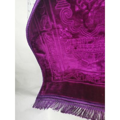 China KOREAN Sophisticated Print Embossed Technology Tassels 3D Cut Non-Slip Sponge Thick Prayer Blanket for sale