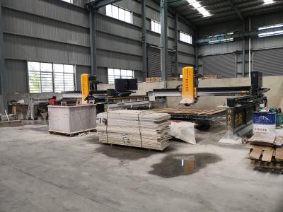 China High Speed Infrared Bridge Cutting Machine voor het verwerken van grote graniet en marmer Te koop