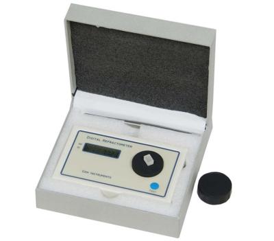 China Testing Range of 1.30 - 2.99 Digital Gem Refractometer , LCD Screen Diamond Refractometer for sale