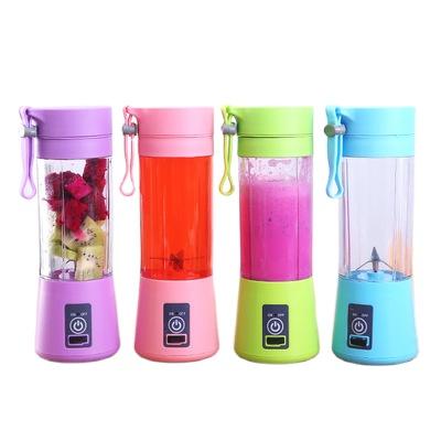 China Hot Selling Outdoor Home Appliances USB Mini Blender Portable Rechargeable Blenders 6 Blades Fruit Fruit Juicer Cup for sale