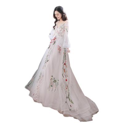 China Anti-wrinkle Women Lace Up Floral Long Sleeve Wedding Dress V Neck Ball Gown Wedding for sale