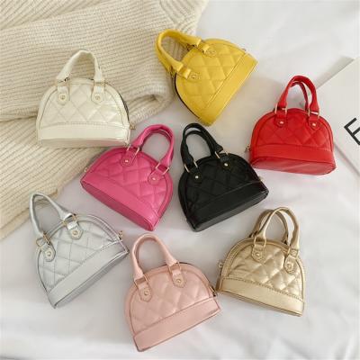 China Children Cross - Wholesale Body Bag Fashion Girls Shell Princess Handbags New Shoulder Bag With PU Chain Kids Bags for sale