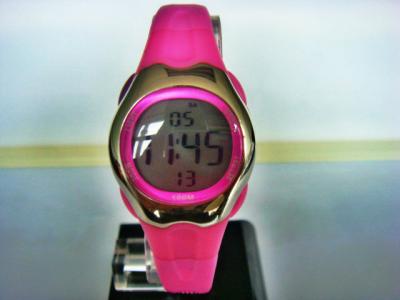 Cina Quarzo impermeabile LCD degli orologi di Digital dei bambini con il cronografo dell'allarme in vendita