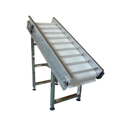 China Fire Resistant Customized Inclined Belt Conveyor Stainless Steel Conveyor Belt With Baffle for sale