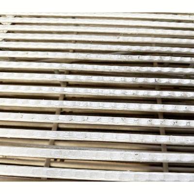 China Durable Steel Grating Floor in Pig Farm Equipment for sale