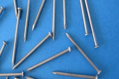 China 4cm 16D Galvanized Common Nails 20D Ring Shank Nails For Hard Wood for sale