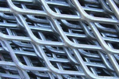 China Black Expanded Metal Sheet Hexagonal Expanded Metal Lath 1m To 2m for sale