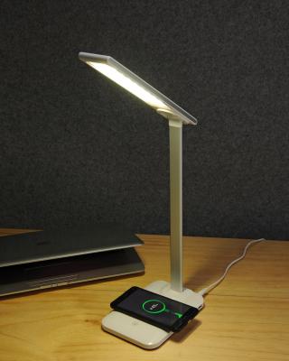 China Modern 5W Wireless QI USB Charger LED Desk Lamp Charging 3 Modes Reading Lamp Touch Control Dimmable Night Table Eye-Friendly Table Lamp for sale