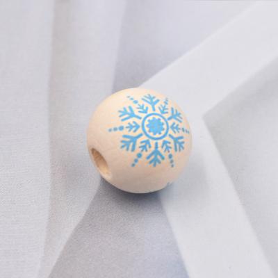 China Stocked DIY Accessories Christmas Party Craft 16mm Snowflake Painted Decorative Wooden Beads for sale