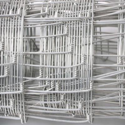 China Easily Assembled Galvanized Wire Mesh Field Fence On Farm for sale