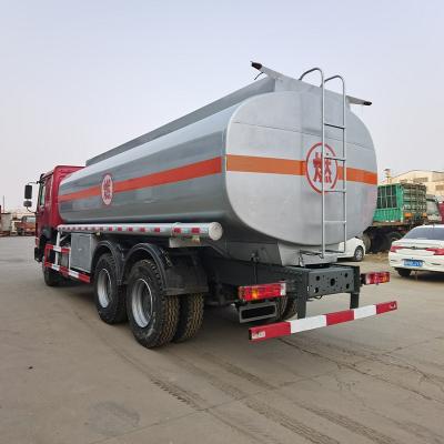 China howo heavy truck diesel engine fuel tanker truck tanker for sale in pakistan 21 - 30T for sale