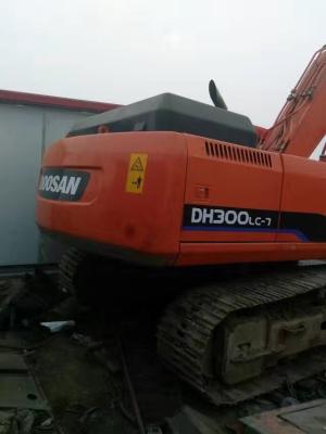 China Used doosan dh300lc-7 excavator made in korea for sale