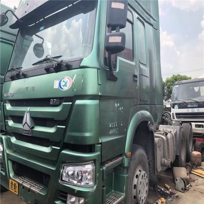 China Secondhand 2015 Sinotruk Howo 6x4 Used Tractor Truck Head Wrecker/tractor head with Good price for sale