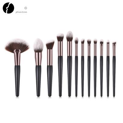 China Angular blush 2019 newest private label synthetic hair makeup set brush fouantion brush synthetic powder brush for sale