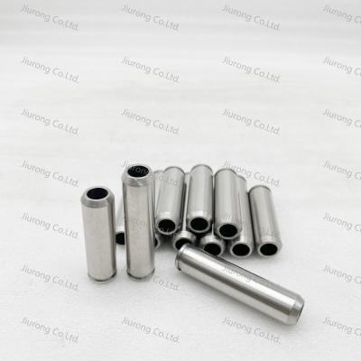 China Factory S6K diesel engine cylinder head valve stem valve guide for Mitsubishi VG-4023 engine repair kit for sale