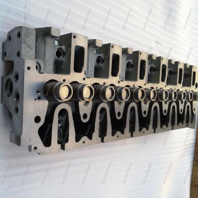 China Building Material Stores Deutz sd60b diesel engine cylinder head assembly is used for Volvo excavator engine maintenance parts for sale