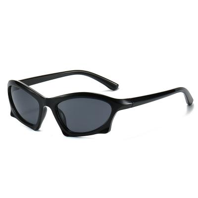 China Fashion Sunglasses New Arrival Designer Sunglasses Anti Glare Customized Gradient Ramp Fashion Luxury Polarized High Quality Colored Glass for sale