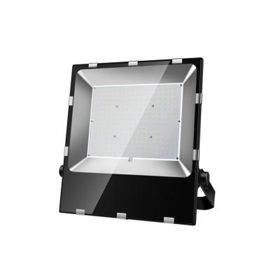 China 150lm/w 30000 lumen led flood light for 200 watt low brightness led outdoor flood light for sale