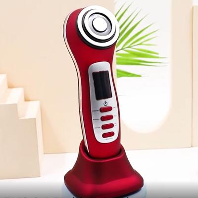 China Beuty Face Lift Machine Multifunction Ultrasonic Therapy Facial Massager 3 Color Photon Led Light Beauty And Care Products for sale