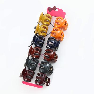 China Fashion Octopus Hair Clips Daily Mini Plastic Jaw Clips Simple Color No Slip Claw Hair Clips for sale