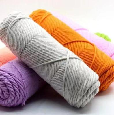 China Wholesale Soft Worsted Cotton Yarn Anti-pilling Knitting Baby 100% Cotton Yarn Thread Thick Milk Cotton for Hand Knitting Clothes and Blanket for sale