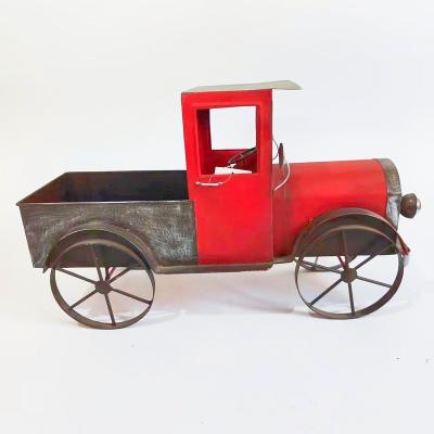 China Custom Size And Color Truck Carts Locomotives Vintage Metal Chic POTS Flower POTS POTS Christmas New Year Succulent Gifts for sale