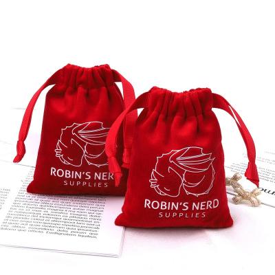 China Small Velvet Birthday Christmas Party Jewelry Gift Gift Wrapping Bag Natural Red High End Soft Drawstring Velvet Pouch Bag for sale