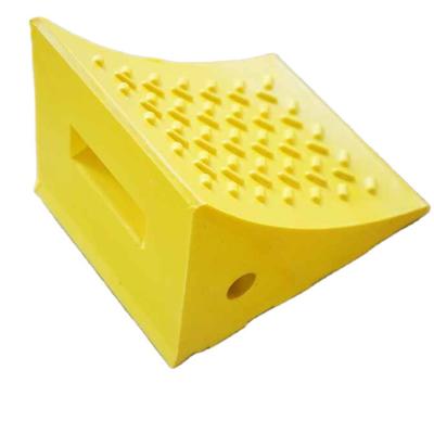 China Car Urethane Wheel Chock Truck Wheel Chock Cap Wheel Chock For Truck for sale