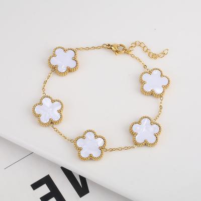 China Vintage Dropshipping Stainless Steel Chain 18K Gold Plated Bracelets Jewelry Lucky Clover Bracelet for Women for sale