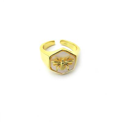 China Romantic 2024 New Arrival Fashion Jewelry Adjustable 18k Gold Plated Square Shape Mother of Pearl Bee Rings for sale