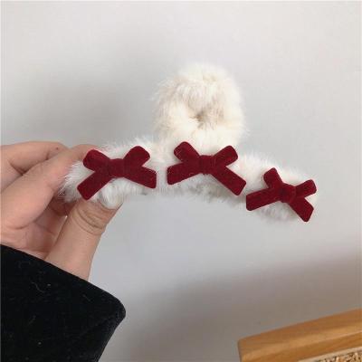 China Autumn Winter New Soft Hair Claw Hair Clip Beauty Hair Decoration Plush Bowknot Soft Hair Claw Fur Shark Hair Decoration for sale