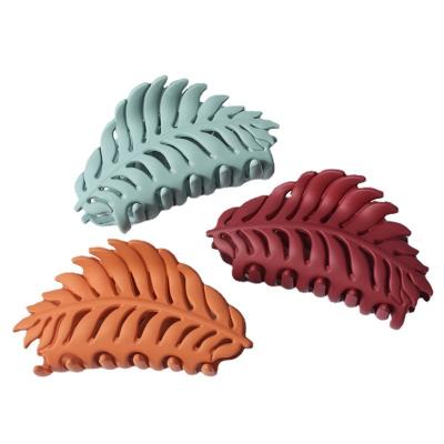 China New Large Frosted Leaf Resin Hair Claw Daily Life For Thick Hair Clips Plastic Matte Solid Color Hair Accessories for sale