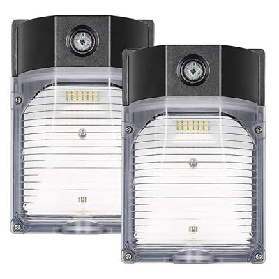 China 20W Small IP65 5000K LED Wall Pack Lights With Photocell for sale