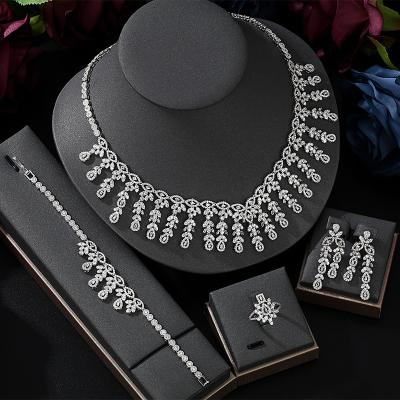 China CLASSIC Custom Wedding Necklace Earrings Rings Bracelet Jewelry For Women Dubai Gold Plated High Quality Cheap Necklace Jewelry Set for sale