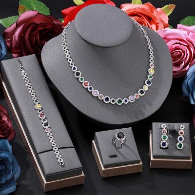 China CLASSIC Luxury Wedding Banquet Ladies Jewelry Set Fashion Zircon Jewelry Sparkle Set for sale