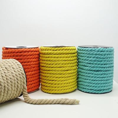 China Sustainable Colorful 3ply Twist Rope 10mm Polyester Cotton Macrame Rope for sale