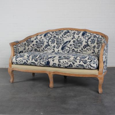 China French Wing Tufted Back Tufted Back Fabric Home Furniture Sofa With Casters for sale