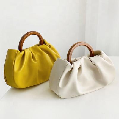 China Eco-Friendly Women Cloud Bag 2021 Women Handbags Fashion To Tiktok Fashionable Women Armpit Handbags Ladies Cloud Bag for sale