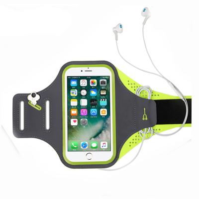 China Armband Case For Phone Armband Phone Case 2021 Wholesale Factory Outlet Lycra Portable Sports Armband For Phone for sale