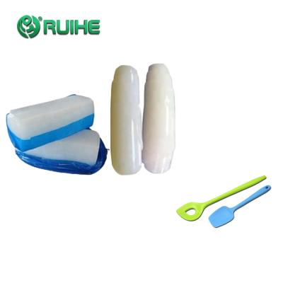 China Compression Process Food Grade HCR Silicone Rubber Kitchenware for sale