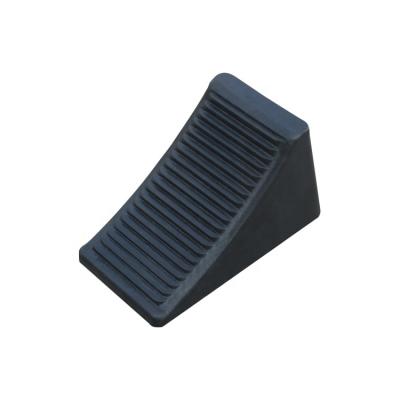 China High Quality Lightweight Lightweight Portable Wheel Chock 170*95*95mm High Quality Rubber for sale