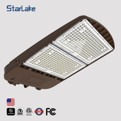 China Durable Outdoor 500 Watt LED Parking Lot Lights  3 Power And 3 CCT Selectable for sale